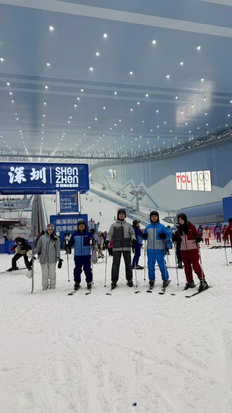 The Fill Easy team trip to Huafa Snow World